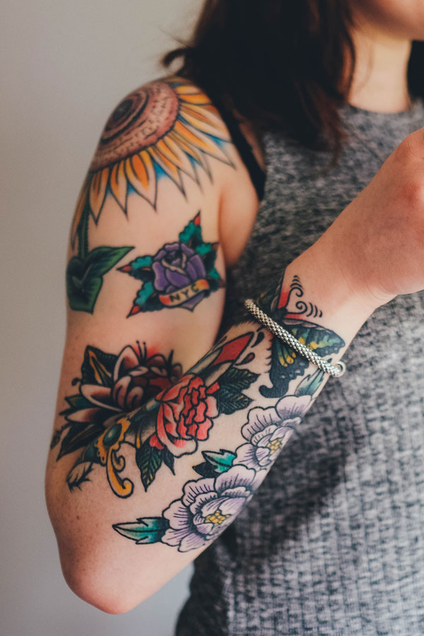 Underboob Tattoo Das Solltest Du Uber Das Stylische Tattoo Wissen