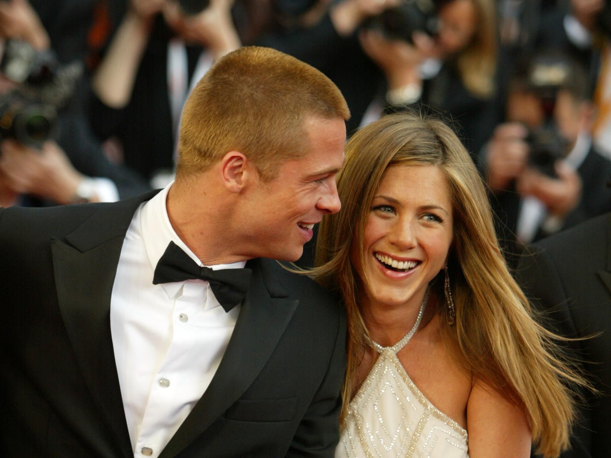 rencontre entre brad pitt et jennifer aniston