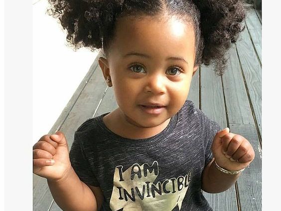 25 Idees De Coiffures Afro Pour Petites Filles