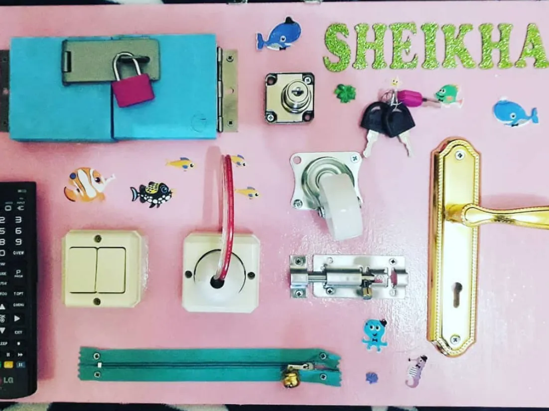 30 Idees Pour Fabriquer Un Busy Board Pour Bebe