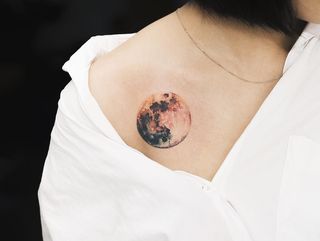 Tatouage Lune