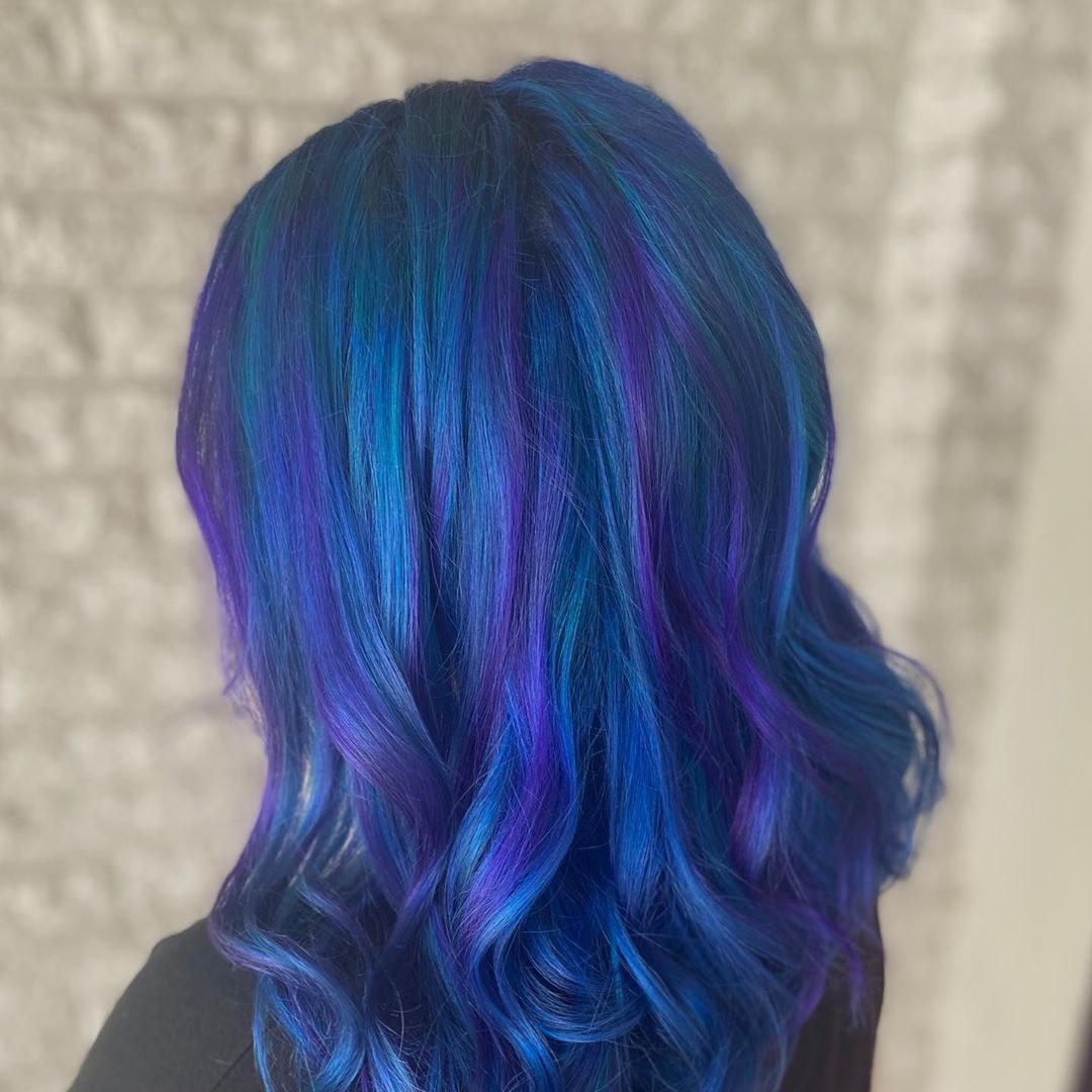 Dégradé bleu cheveux