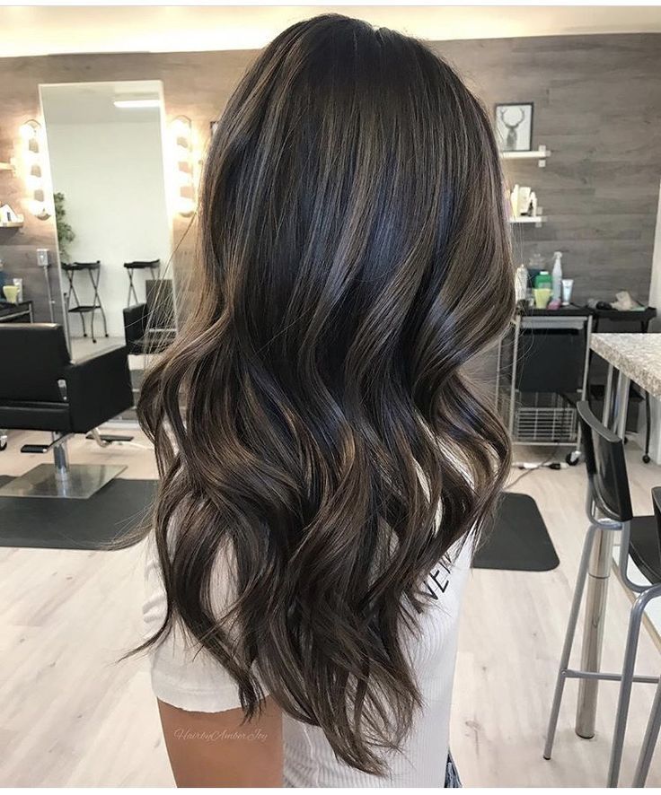 balayage chocolat sur cheveux noir