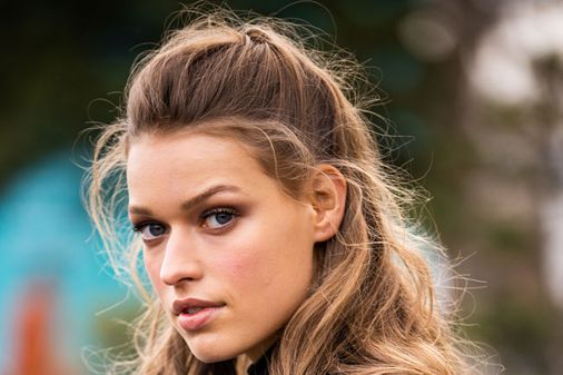 Halboffene Haare: Das sind die schönsten Looks!