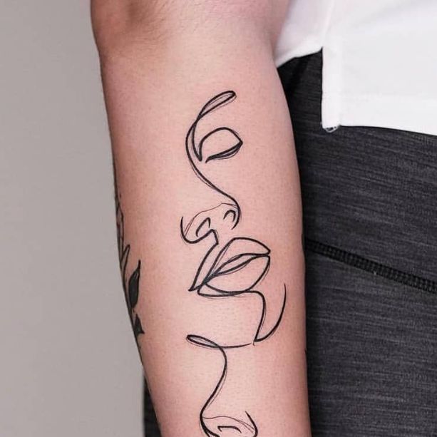 tatouages ​​​​à une seule ligne