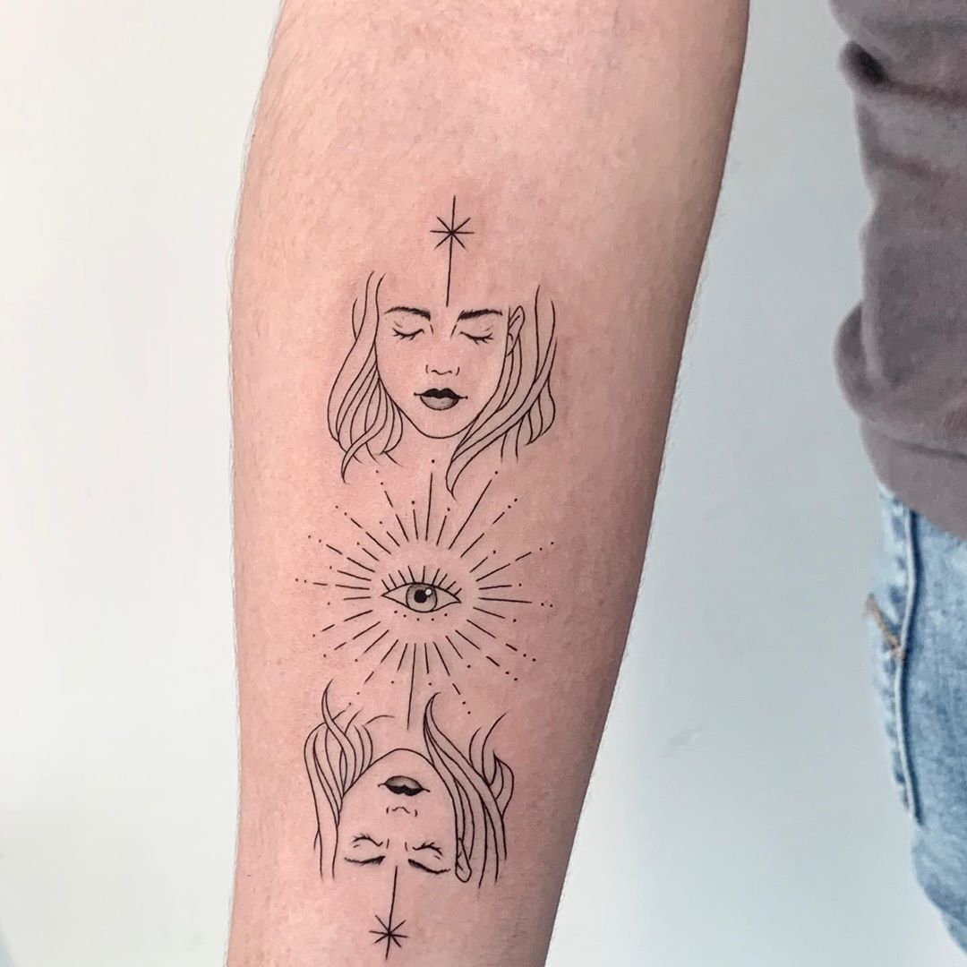 Tatouage Triangle Oeil D horus Signification Inspiration tatouage : ce motif qui nous fait de l'œil !