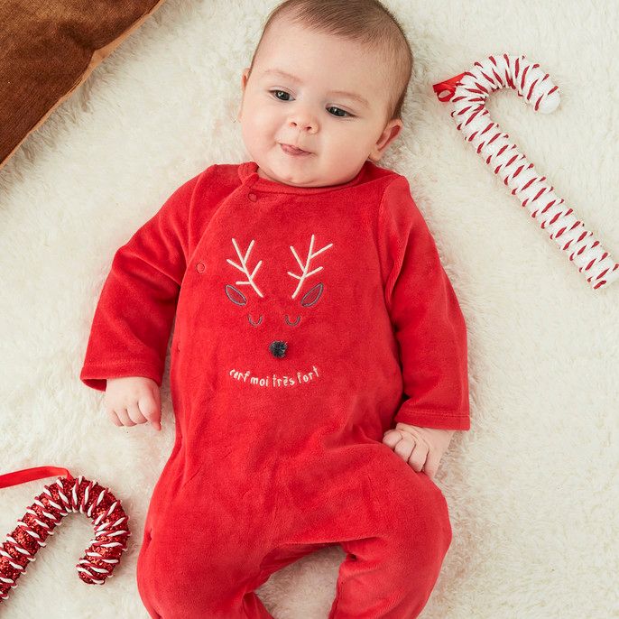 On craque pour ces pyjamas de Noël pour bébé !