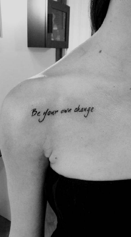 Les Plus Beaux Tatouages De La Clavicule Pour S Inspirer Les Plus Beaux Tatouages De La Clavicule Pour S Inspirer