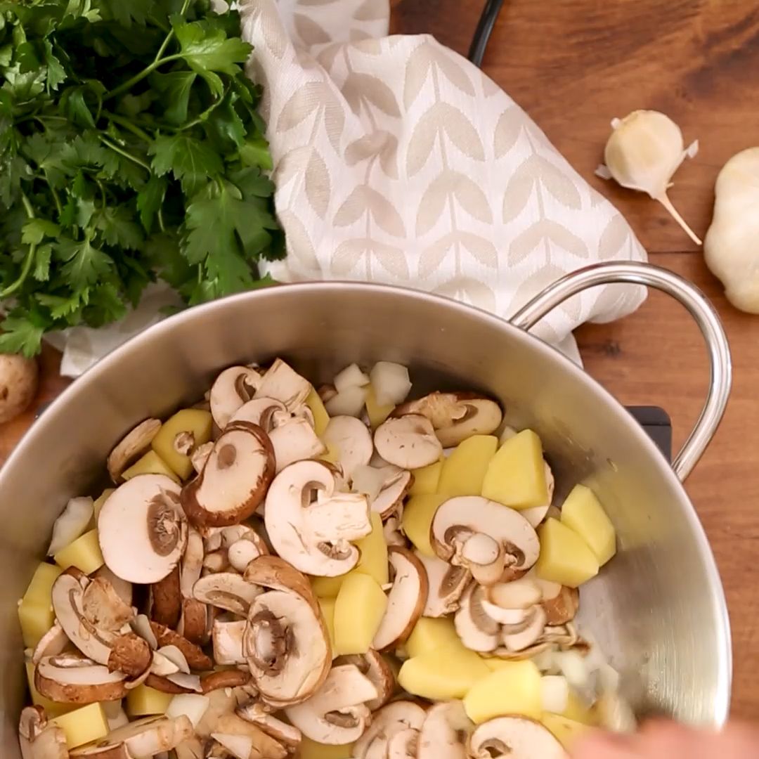 Pas pas une soupe de champignon r confortante