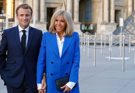 Emmanuel et Brigitte Macron dans l'intimité à l'Elysée, le couple présidentiel comme vous ne l'avez jamais vu
