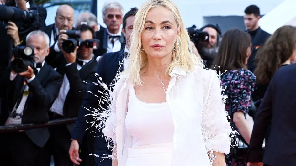 Cannes 2022 : Emmanuelle Béart sublime, Sharon Stone glamour pour la montée des marches du soir