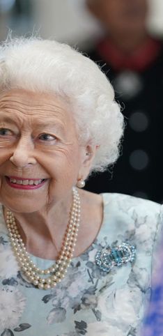 Regina Elisabetta II: I momenti più iconici da non dimenticare