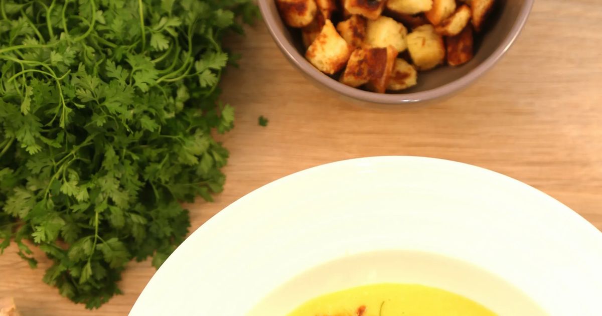 Soupes et veloutés pour une entrée de Noël légère et gourmande