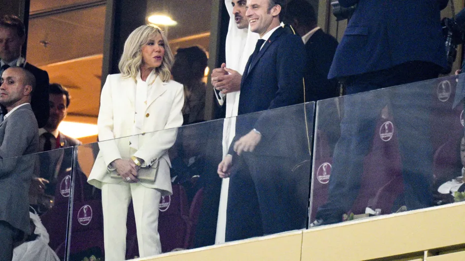 PHOTOS. Brigitte Macron dans un total look blanc, supportrice de choc pour les Bleus lors de la finale