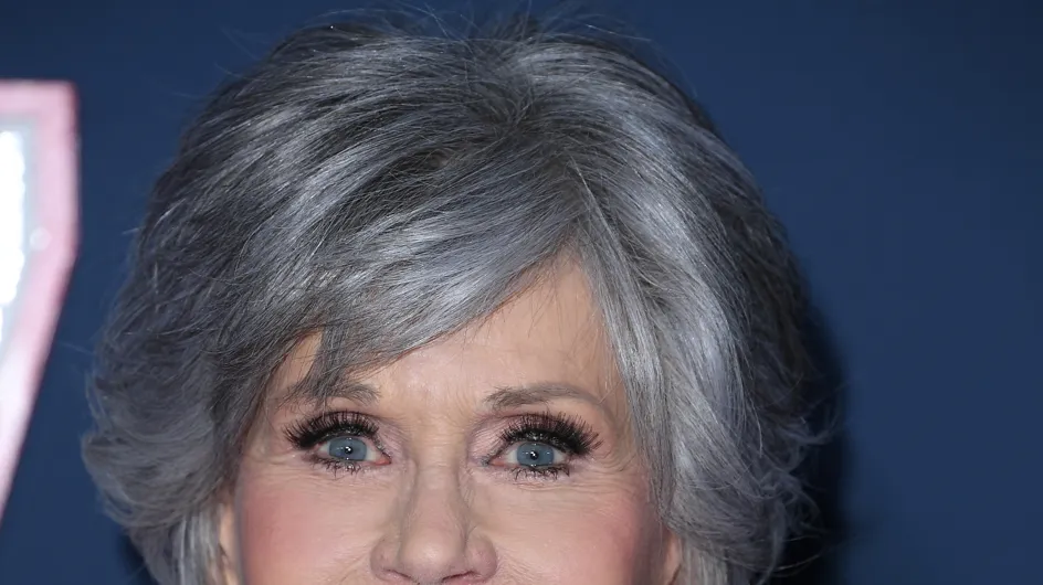 PHOTOS. Jane Fonda canon en costume violet 100% tendance