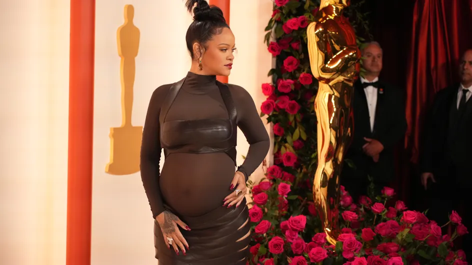 PHOTOS. Rihanna enceinte aux Oscars, elle dévoile son impressionnant baby-bump
