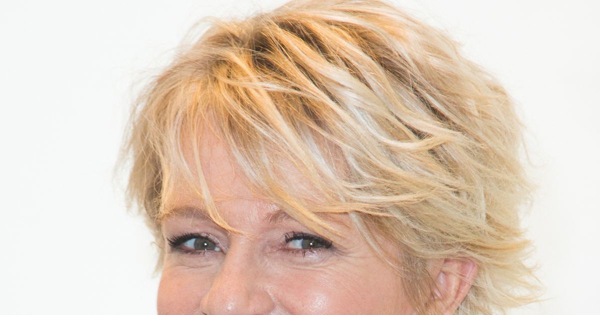 Coupe De Cheveux Court Femme 50 Ans Visage Rond