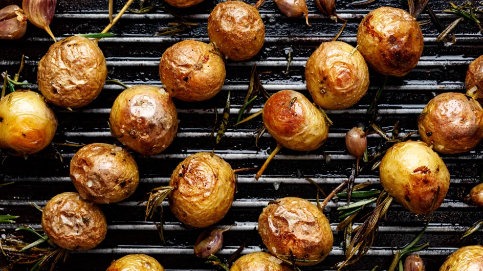 10 idées de recettes de pommes de terre à faire au barbecue ou à la plancha