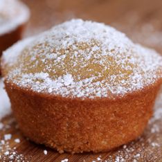 Süße Überraschung: Weihnachts-Muffins mit Schoko-Kern selber backen