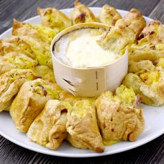 So cheesy! Dieser Ofenkäse-Kartoffel-Ring ist der Hit