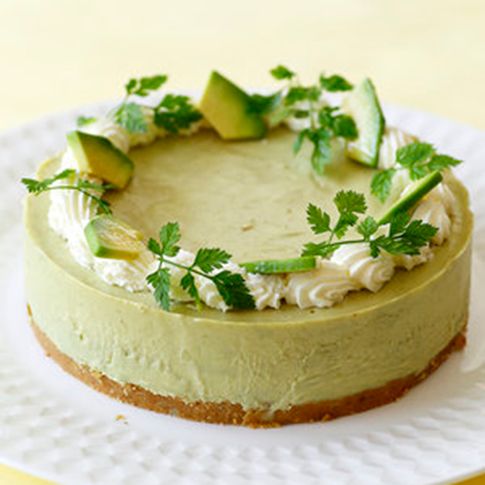Você já experimentou fazer uma cheesecake de abacate?