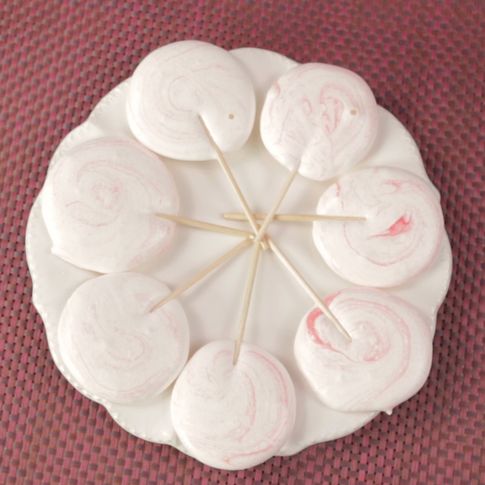 Piruletas de merengue: ¡endulza tu paladar!