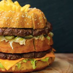 Hamburguesa-dónut XXL: ¡un pecado no probarla!