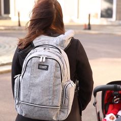 La mochila ideal para mamás y papás