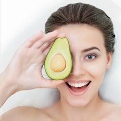 Beneficios del aguacate en belleza