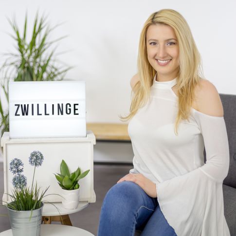 Video-Horoskop für April 2019: Zwillinge