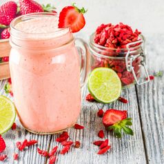 Smoothie de bayas de Goji para rejuvenecer