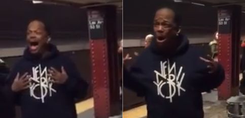 ¡Una gran voz en mitad del metro de Nueva York!