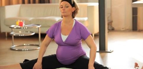 Yoga für Schwangere: Rücken stabilisieren