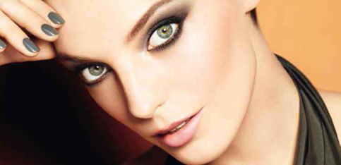 Tutoriel Maquillage : Comment réaliser un maquillage sophistiqué ?