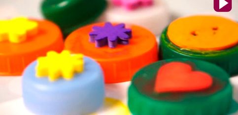 DIY con niños: ¡aprende a diseñar sellos de colores!