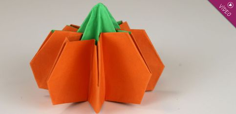 Aprende a hacer una calabaza de origami para Halloween