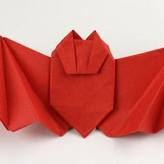 Aprende a hacer un murciélago de origami para Halloween