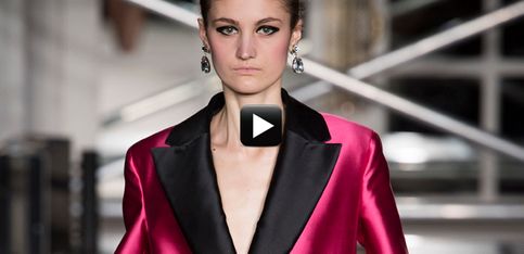Video/ La sfilata di Moschino Cheap and Chic alla London Fashion Week