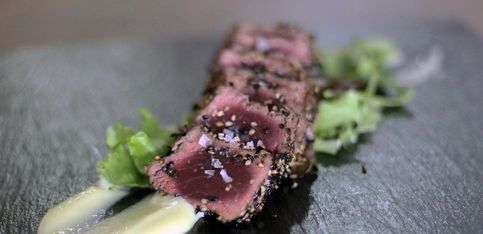 Aprende a preparar un tataki de atún rojo al más puro estilo oriental