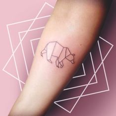 50 idées de tatouages géométriques pour s'inspirer