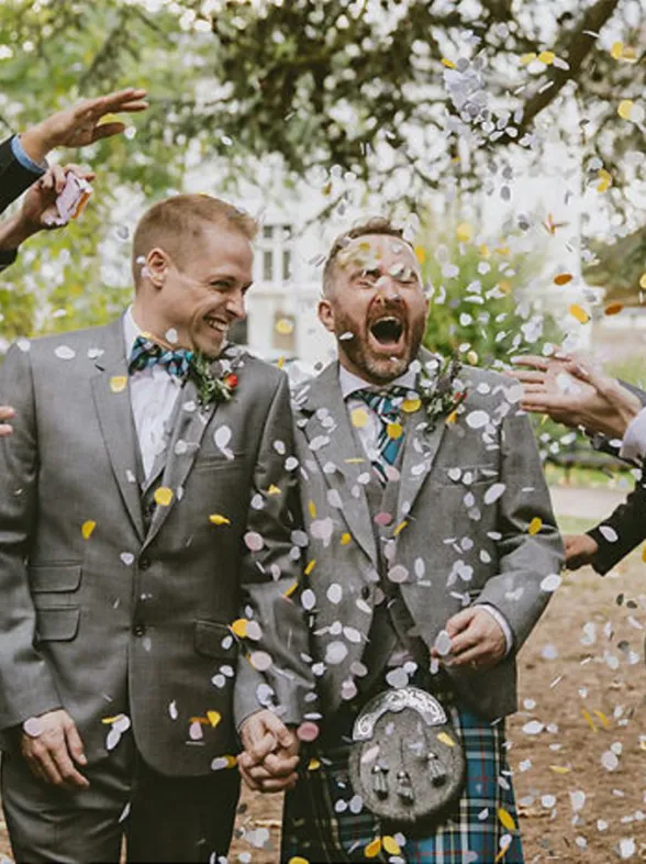 Bodas LGTBIQ+: las fotos más emotivas de sus enlaces matrimoniales