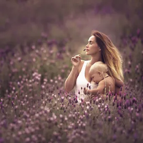 Homenaje a la lactancia materna: las imágenes más bonitas y naturales