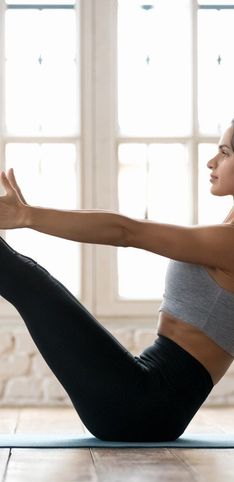 Vientre plano: posturas de yoga para fortalecer el abdomen