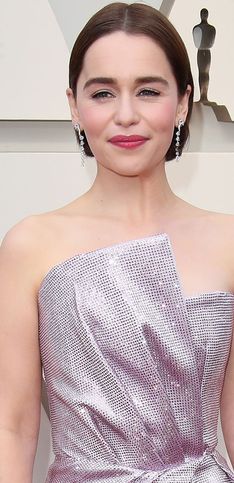 Emilia Clarke: la evolución de los looks de la 'madre de dragones'