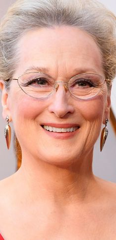 30 veces en las que Meryl Streep nos ha inspirado a vestir como nos de la gana