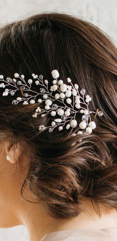 Acconciature da sposa per capelli corti: gli hairstyle più trendy per il giorno del sì!