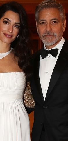 Il fascino di Amal Clooney: tutti i suoi outfit più belli