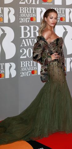 Brit Awards 2017: os looks que triunfaram no tapete vermelho
