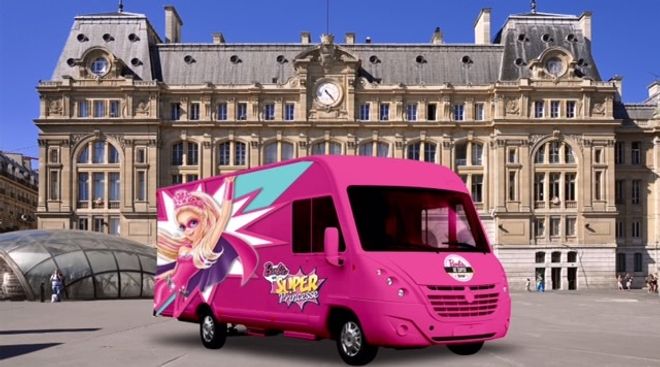 barbie et son van