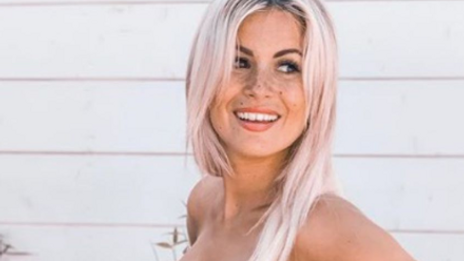 Carla Moreau Les Marseillais A Accouche Decouvrez Le Joli Prenom De Son Bebe